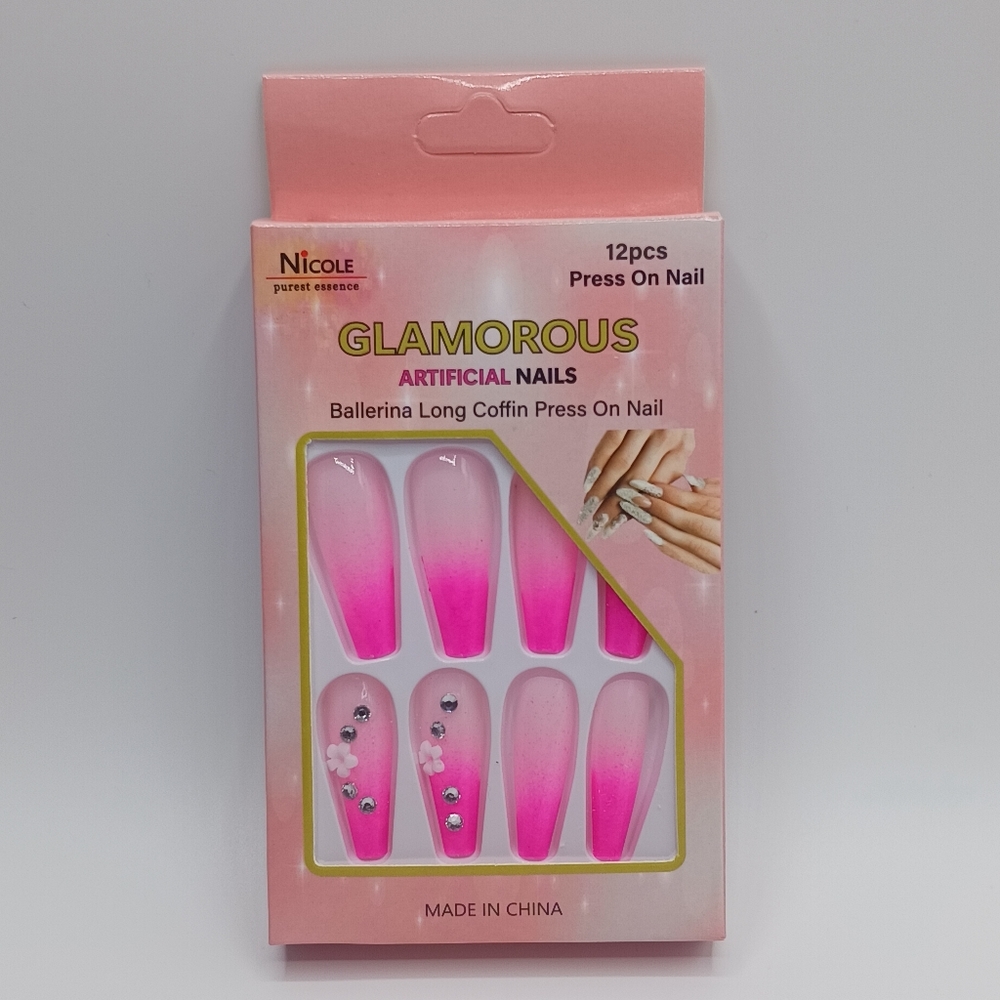 Nails (press on nails)